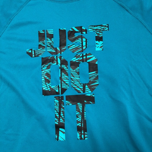 Nike Other - USED NIKE DRI-FIT MENS SIZE LARGE